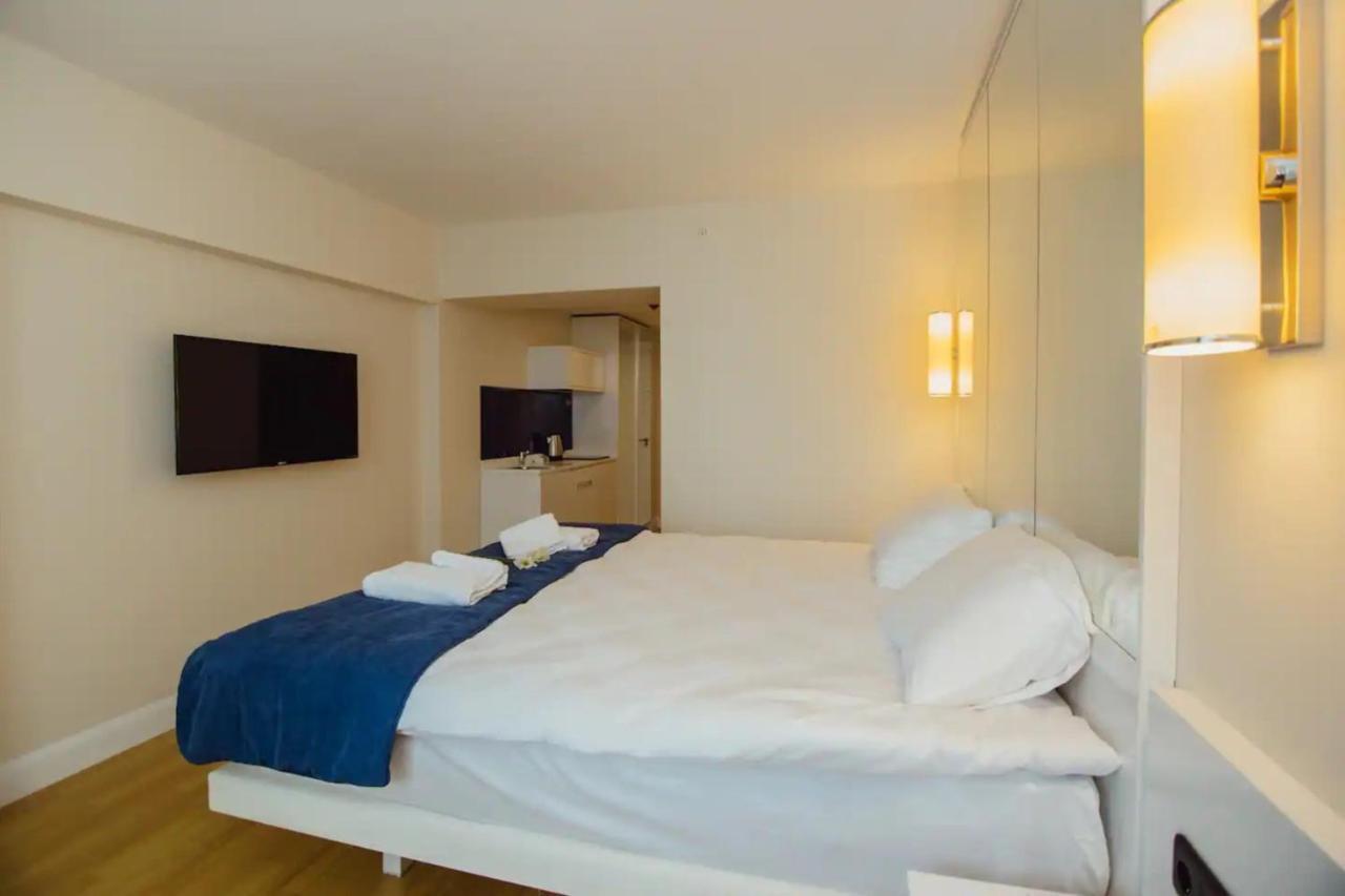 Superior Apartments Orbi City Sea View Batumi Exterior photo
