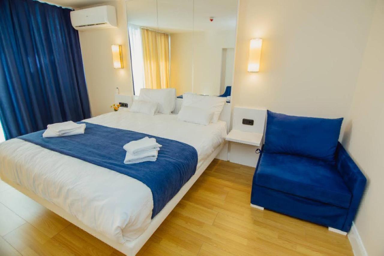 Superior Apartments Orbi City Sea View Batumi Exterior photo