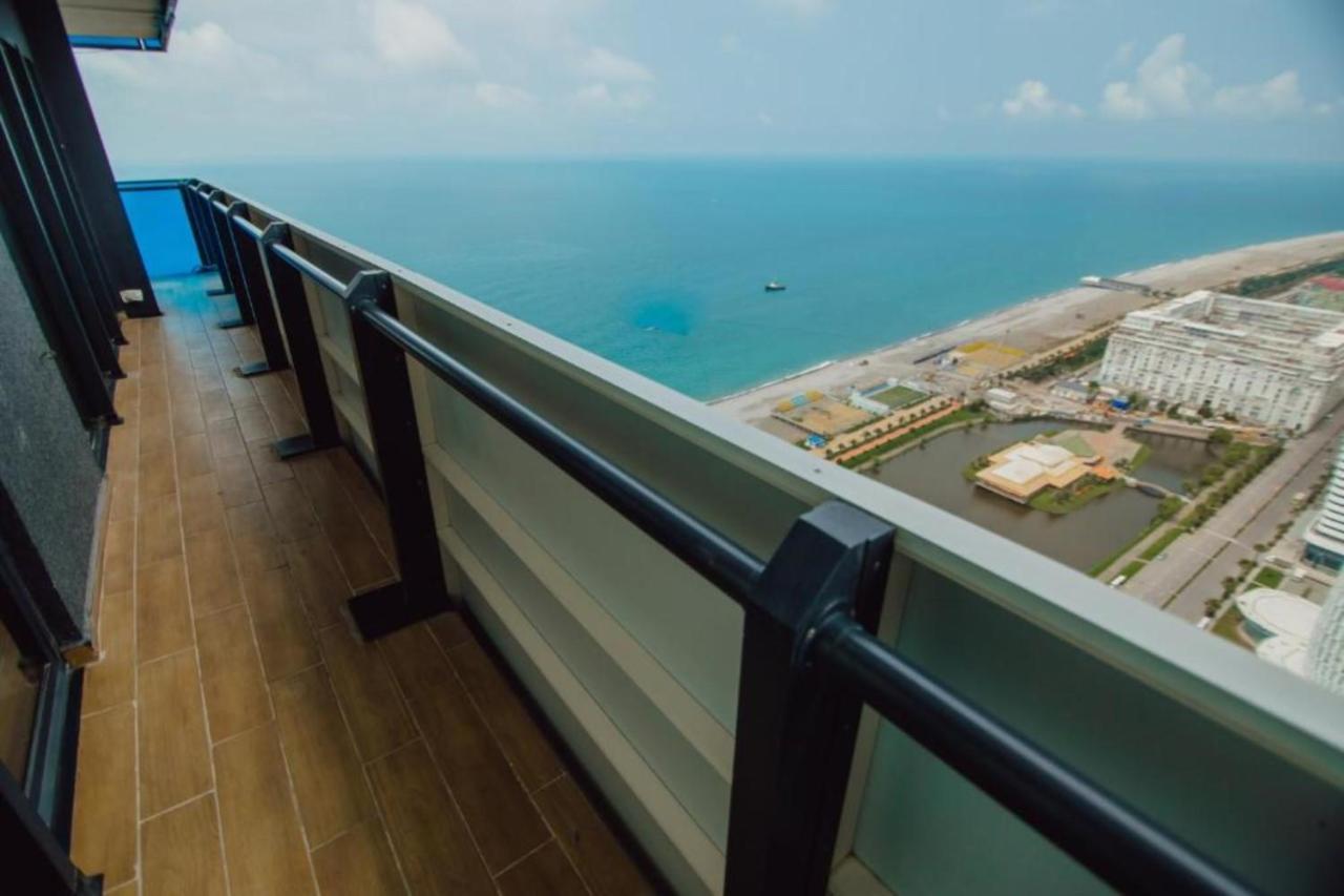 Superior Apartments Orbi City Sea View Batumi Exterior photo