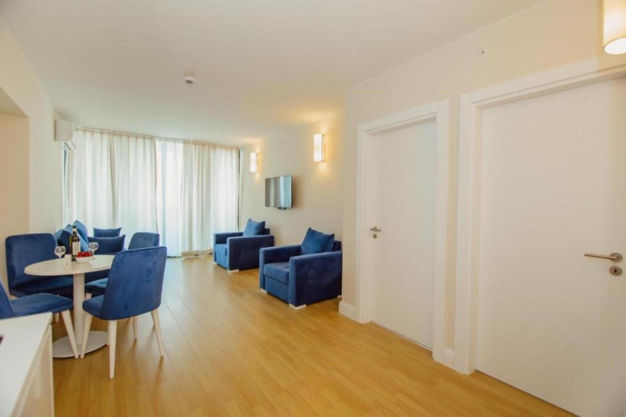 Superior Apartments Orbi City Sea View Batumi Exterior photo