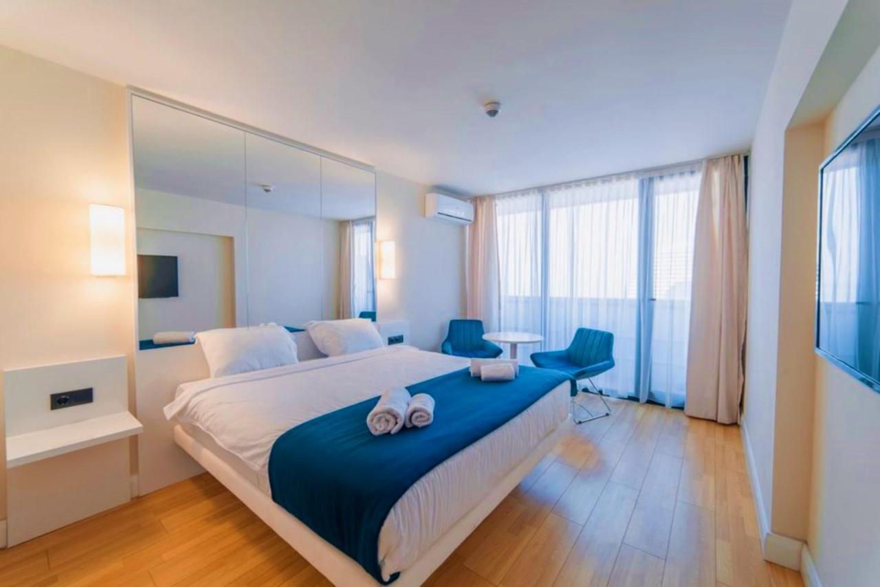 Superior Apartments Orbi City Sea View Batumi Exterior photo