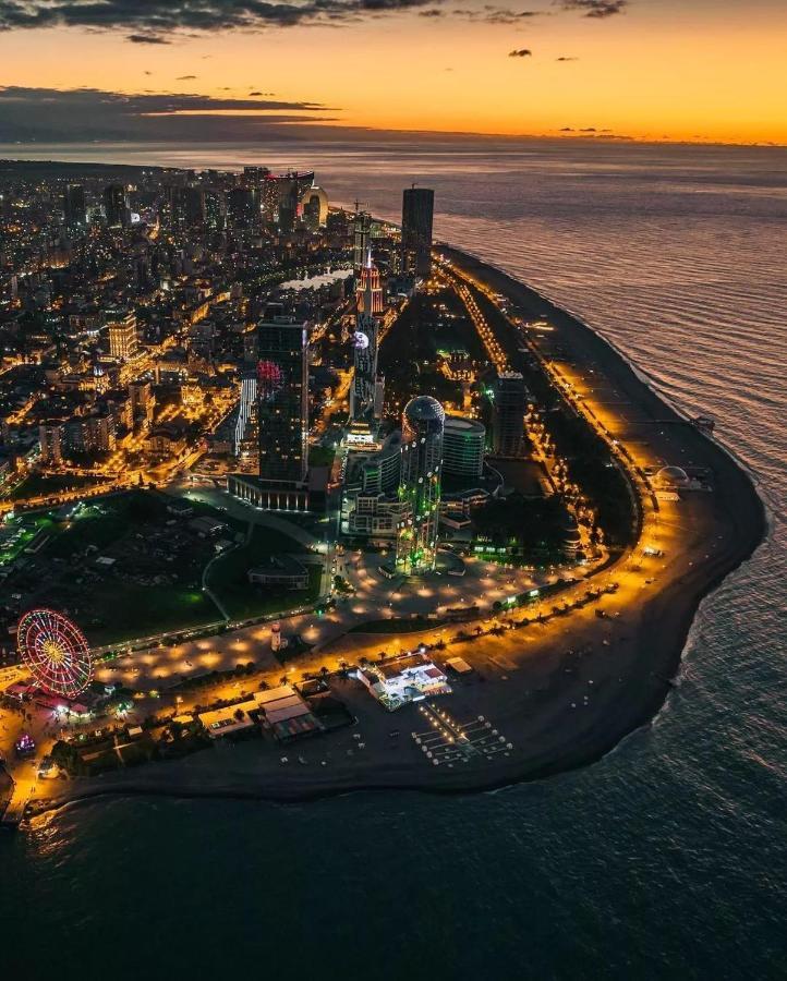 Superior Apartments Orbi City Sea View Batumi Exterior photo