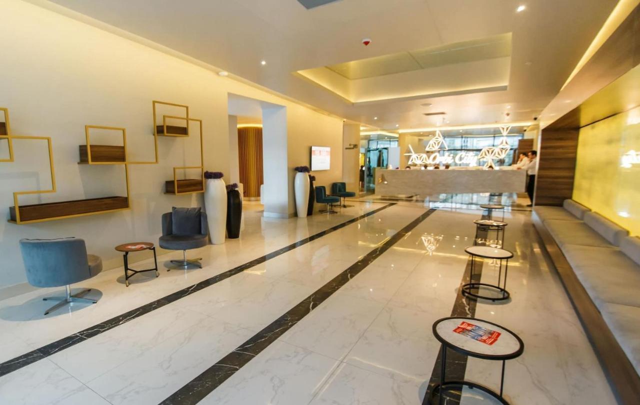 Superior Apartments Orbi City Sea View Batumi Exterior photo